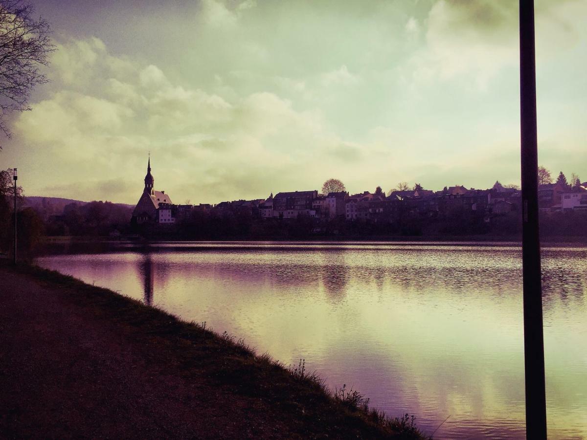La Reposee Du Lac Apartment Vielsalm Bagian luar foto